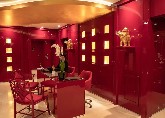 酒店 La Reserve & 5*