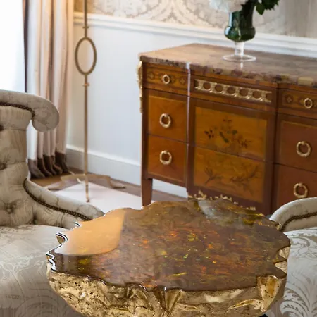 La Reserve & 5* Paris