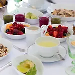 Hotel La Reserve &