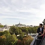 Hotel La Reserve & 5*